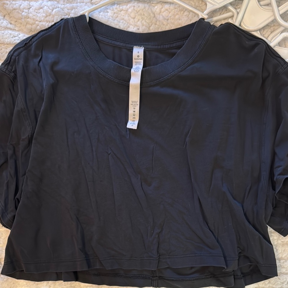 Lululemon Black Relaxed Crop Top Short Sleeve